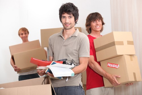 Local man with a van service in Collierswood for safe item transport