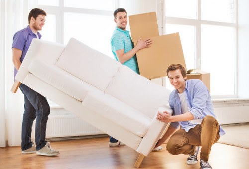 Flexible Collierswood van and man service for everyday transport needs