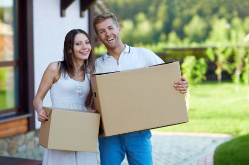 Moving truck service for homes and flats in Colliers Wood