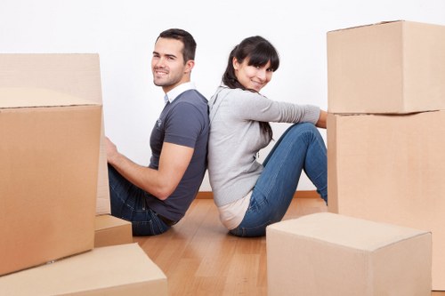 Local student removals service assisting a move in Collierswood