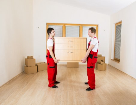 Packed removal van for a smooth Collierswood relocation